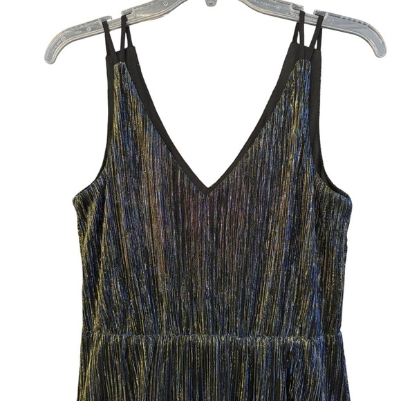 Sam Edelman Metallic Pleated Holiday Dress | Size 4 - Picture 2 of 5